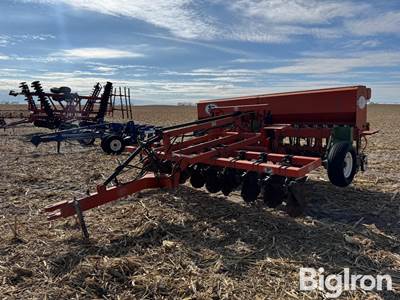 Tye 114-4320 13' Grain Drill w/Caddy