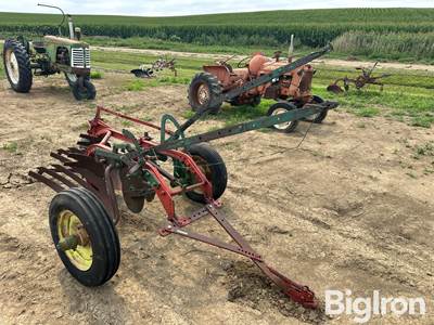 Case Slat Bottom Pull-Type Plow