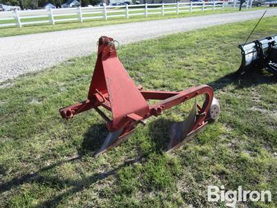 Dearborn 10-158 2x14 Mounted Plow