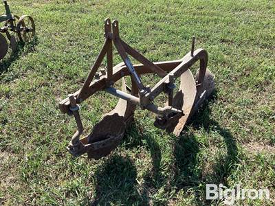 Ferguson 14R-AO-28 2-Bottom Plow
