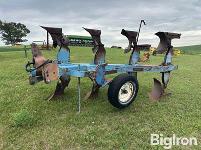 Ford 4-Bottom Roll-Over Plow