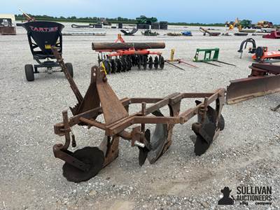 Ford 3-Pt 3 Bottom Plow