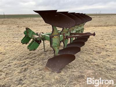 John Deere 4600 Rollover Breaking Plow