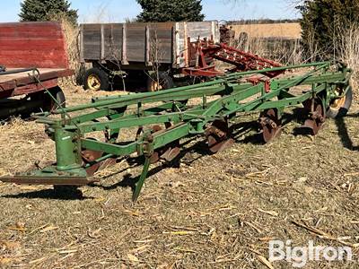 John Deere 5-Bottom Plow w/Harrow