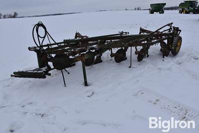John Deere F145H 5 Bottom Plow