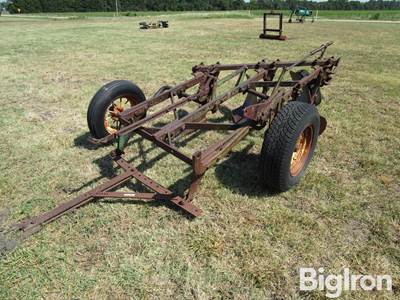 John Deere N55A BH 3x16 Pull-Type Plow