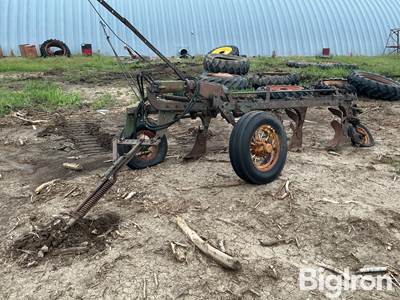 John Deere 4 bottom hitch drawn plow