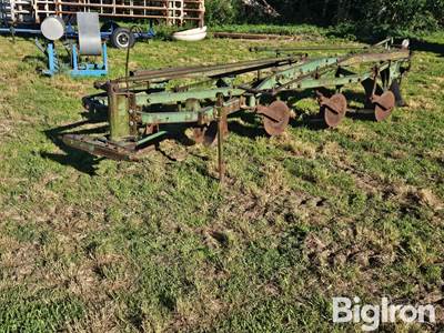 John Deere 5-Bottom Plow