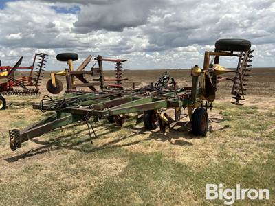 Noble 5 x 5 sweep plow