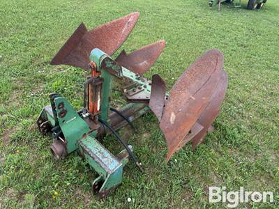 Oliver 2-Bottom Roll Over Plow