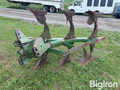 Oliver 3-Bottom Roll Over Plow