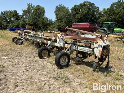Orthman 900 Plow