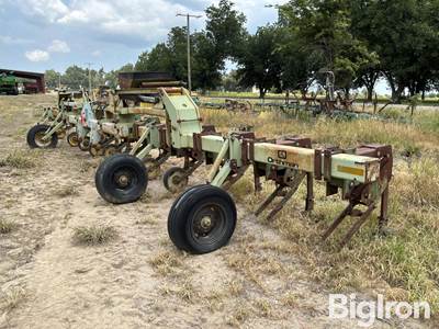 Orthman 900 12 Row Plow