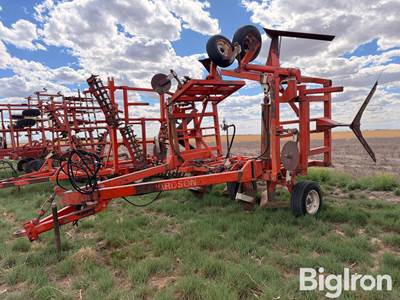 Richardson Addled AF4-304 Stubble Mulch 6X6' Sweep Plow