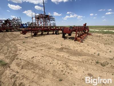 Salford 4206/8206 Semi-Mounted Moldboard/Tandem-Flex Trail Plow
