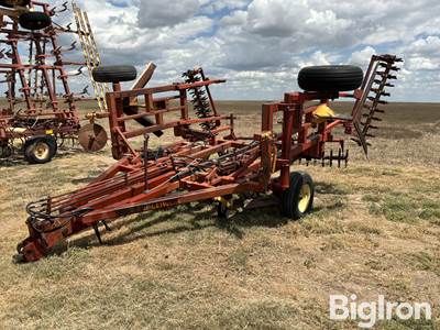Sunflower 4 x 5 sweep plow