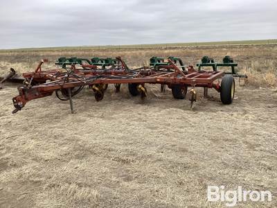 Sunflower 80J5-24 24' Sweep Plow