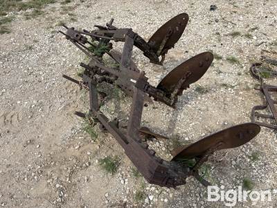 3-Pt 3 Bottom Plow