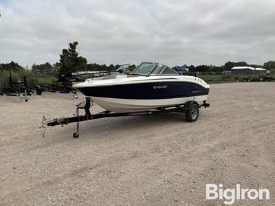 2012 Chaparral H2O Ski/Fishing Boat