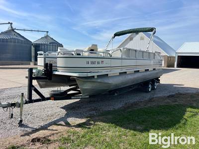 2006 Tahoe FNF24 24' Pontoon Boat