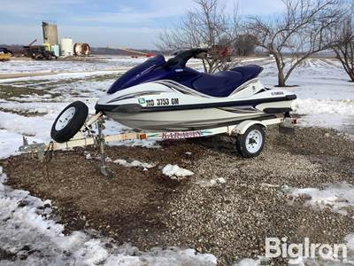 2005 Yamaha FX 1000 D Jet Ski w/Karavan Trailer