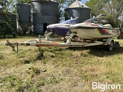 1993 Yamaha WaveRunner 3 & 1994 Yamaha WaveRunner 3 Jet Skis W/ Trailer