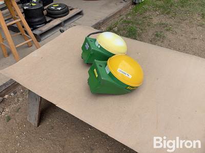 John Deere Starfire ITC Globes