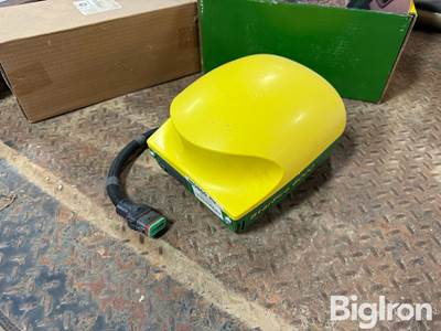 John Deere Starfire 6000 Globe