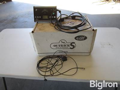 Outback 803-0051-000 A1 0823 S-Lite Guidance System