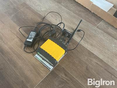 Trimble SMB900 RTK Repeater