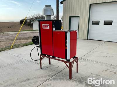 Hotsy 1454P Stationary LP 3-Phase Hot Pressure Washer