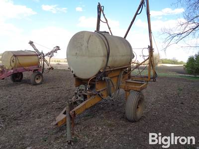 AgChem SK440 Pull-Type Sprayer