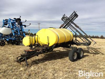 B&B Technologies XXL1060 Pull-Type Sprayer