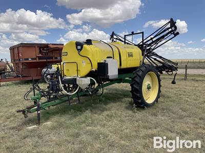 Bestway 41905 Field-Pro II 1,000-Gal Pull-Type Sprayer