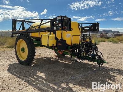 2003 Bestway Field Pro 60’ Pull-Type Sprayer
