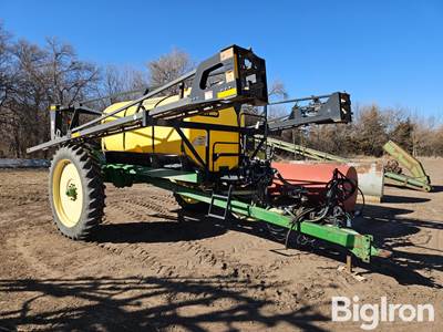 2007 Bestway Field Pro IV 80' Pull-Type Sprayer