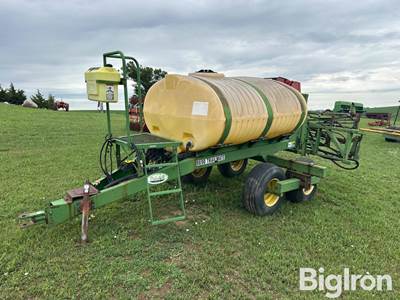 Broyhill 9690 Pull-Type Sprayer