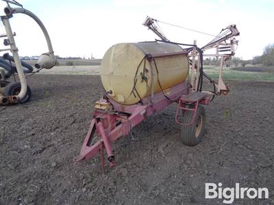 Century 300 Pull-Type Sprayer