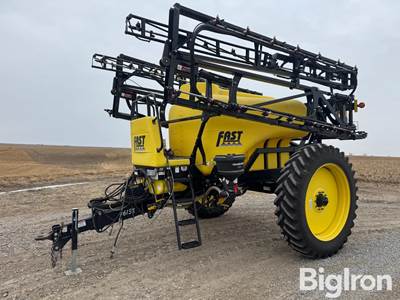 Fast 9613N Pull-Type Sprayer