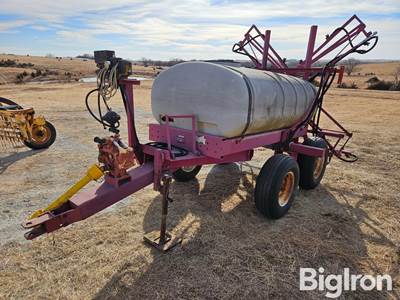 Hardi DK-2600 500-Gal 35' T/A Pull-Type Sprayer