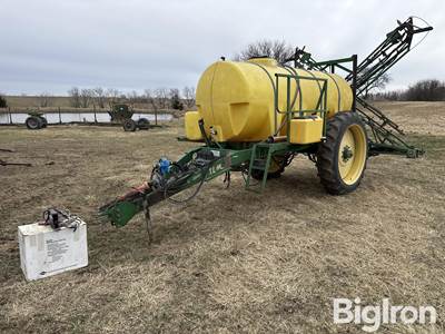 Sprayer Specialties 1,000 Gal Sprayer