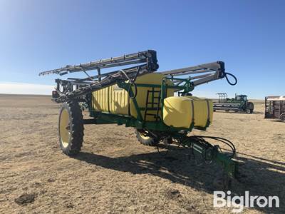 Schaben SF-8500 Pull-Type Sprayer w/90' Boom