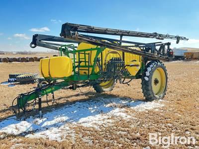 Schaben SF-8500 Pull-Type Field Sprayer