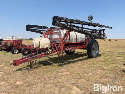 Trail Master 90’ Pull-Type Sprayer
