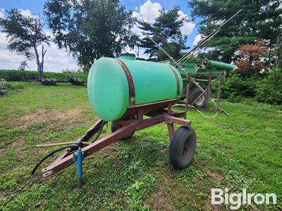 300 Gal Pull-Type Sprayer