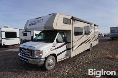 2017 Coachmen E450 Leprechaun 32' Motor Home