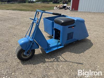 Cushman 17M71 Motor Scooter W/Side Car