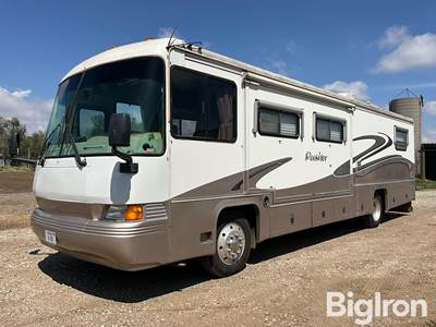 1999 Tiffin Allegro Bay 37’ Diesel Pusher Motor Home