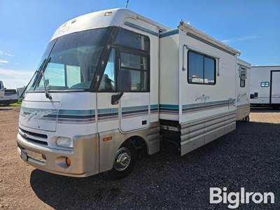 1997 Winnebago Itasca Sunflyer 33WB Class A Motor home