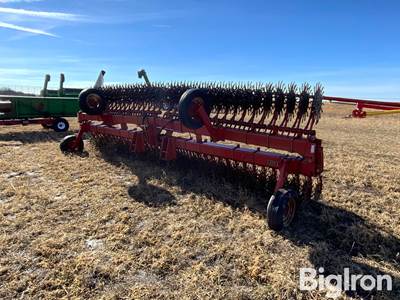 Case IH 40’ Rotary Hoe